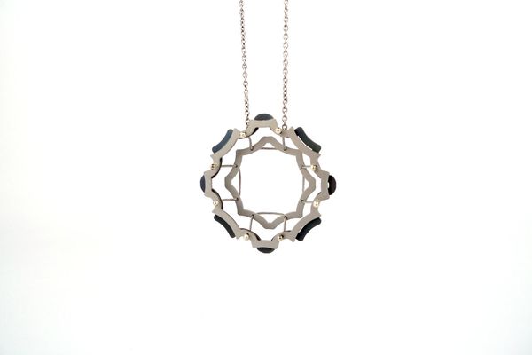 One Design - Pendant 07