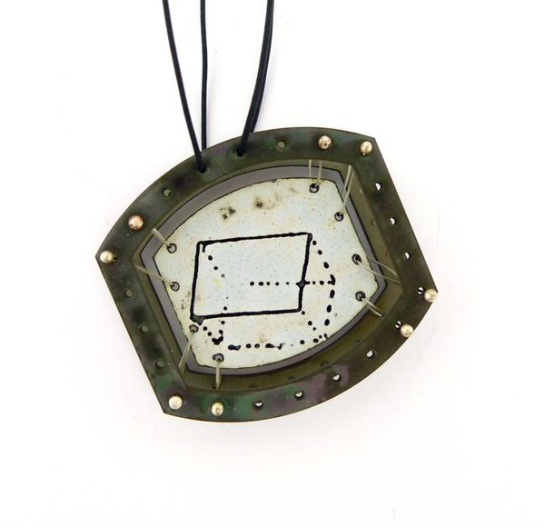 Parallel Planes Pendant IV