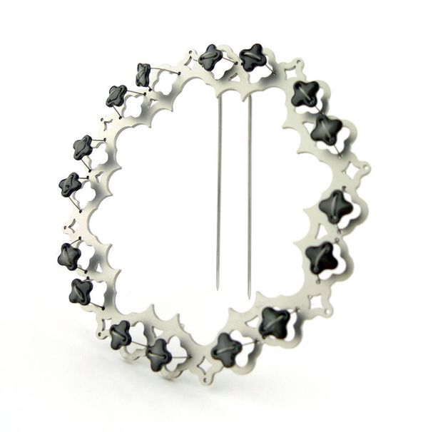 Enamelled Large Wreath Brooch - black