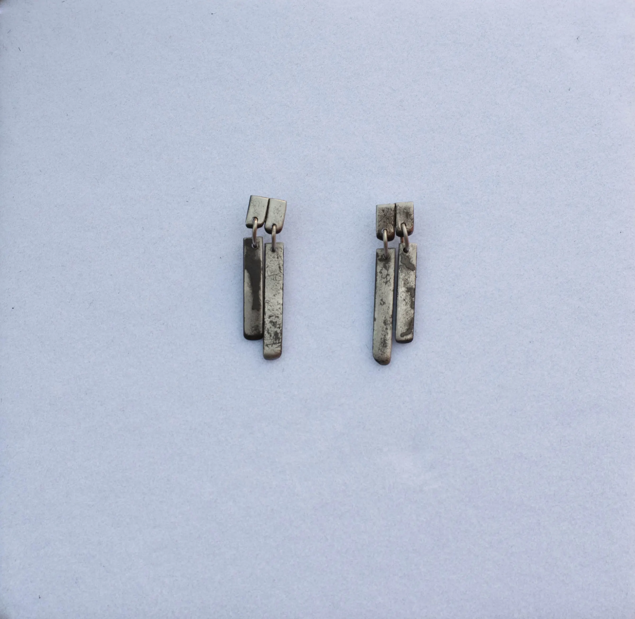 Sweeper Blade Double End Loose Dangle large — image 1 of 2