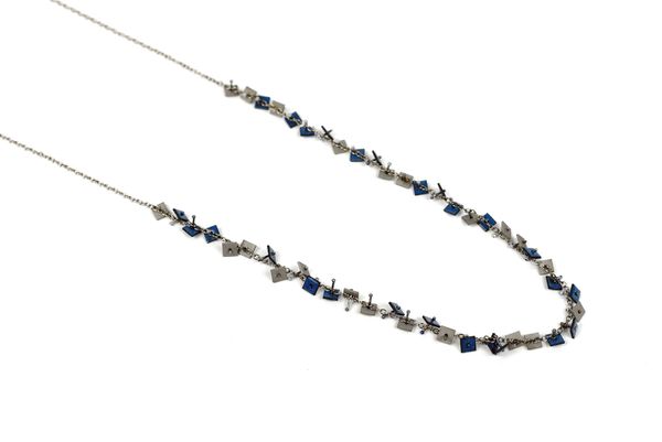 resist - single file neckpiece