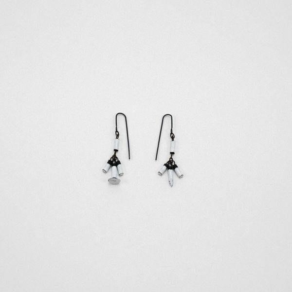 US Earrings 02