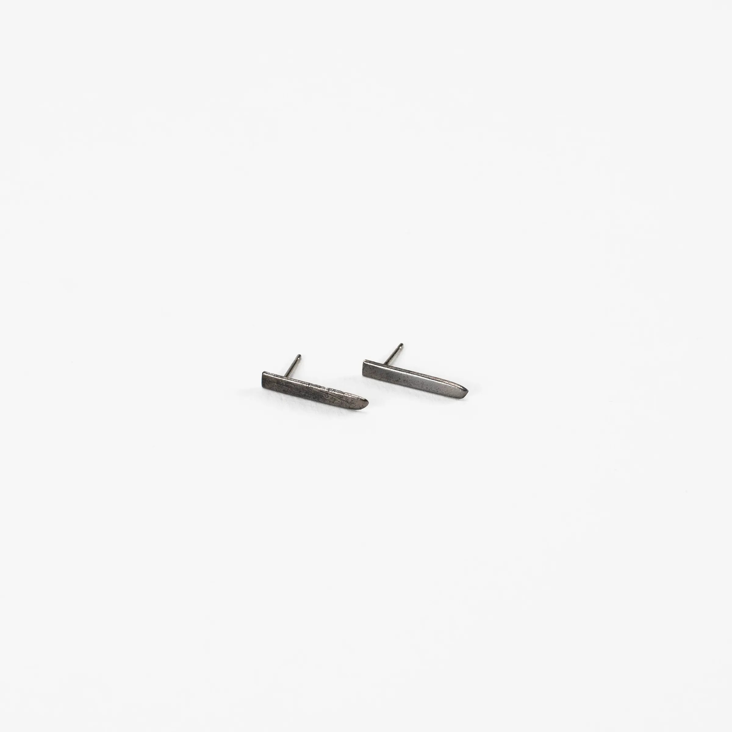 Sweeper Blade Solo End Earrings — image 3 of 4